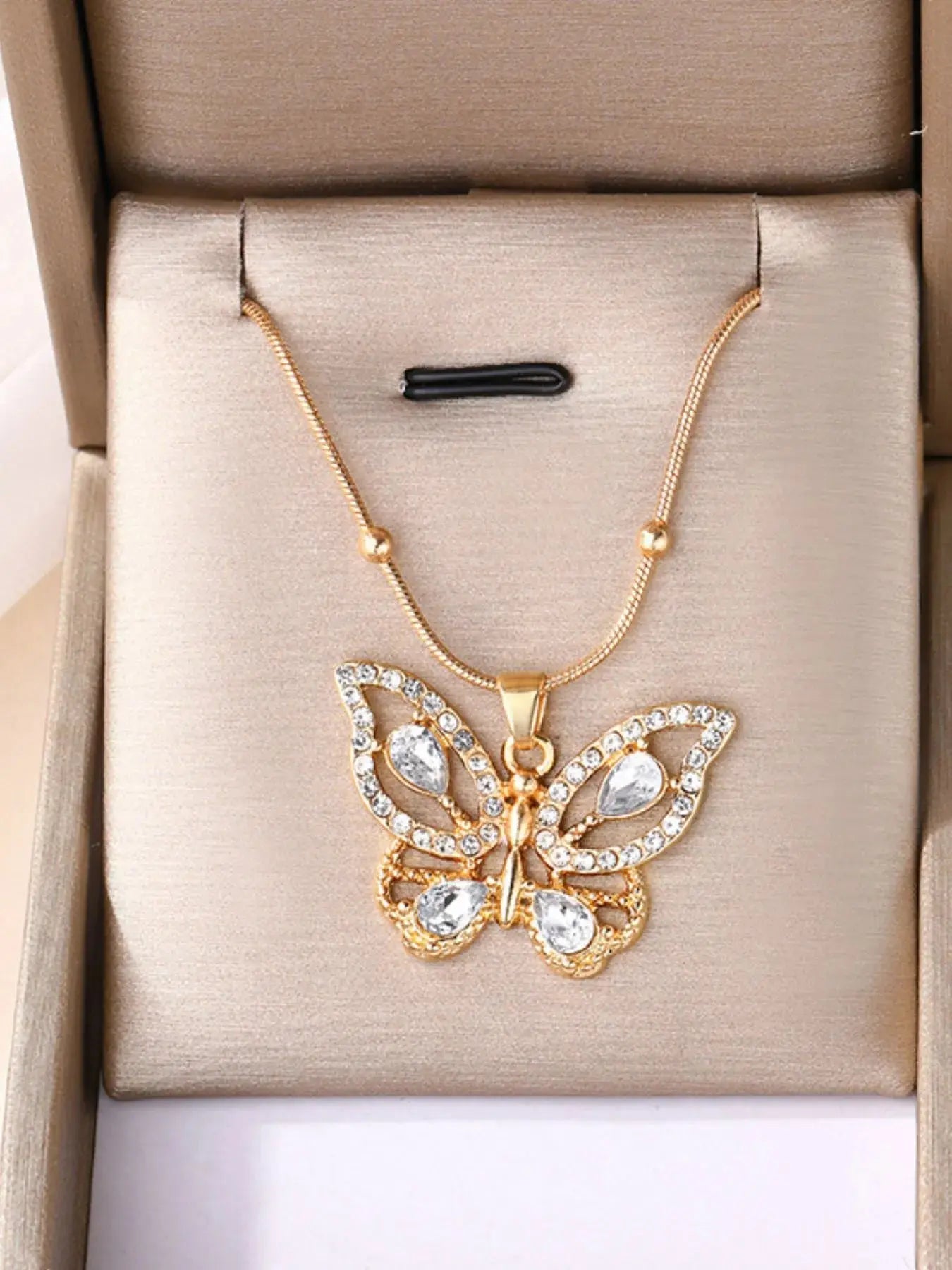 18K Gold-Plated Butterfly Pendant Necklace - Femlinza