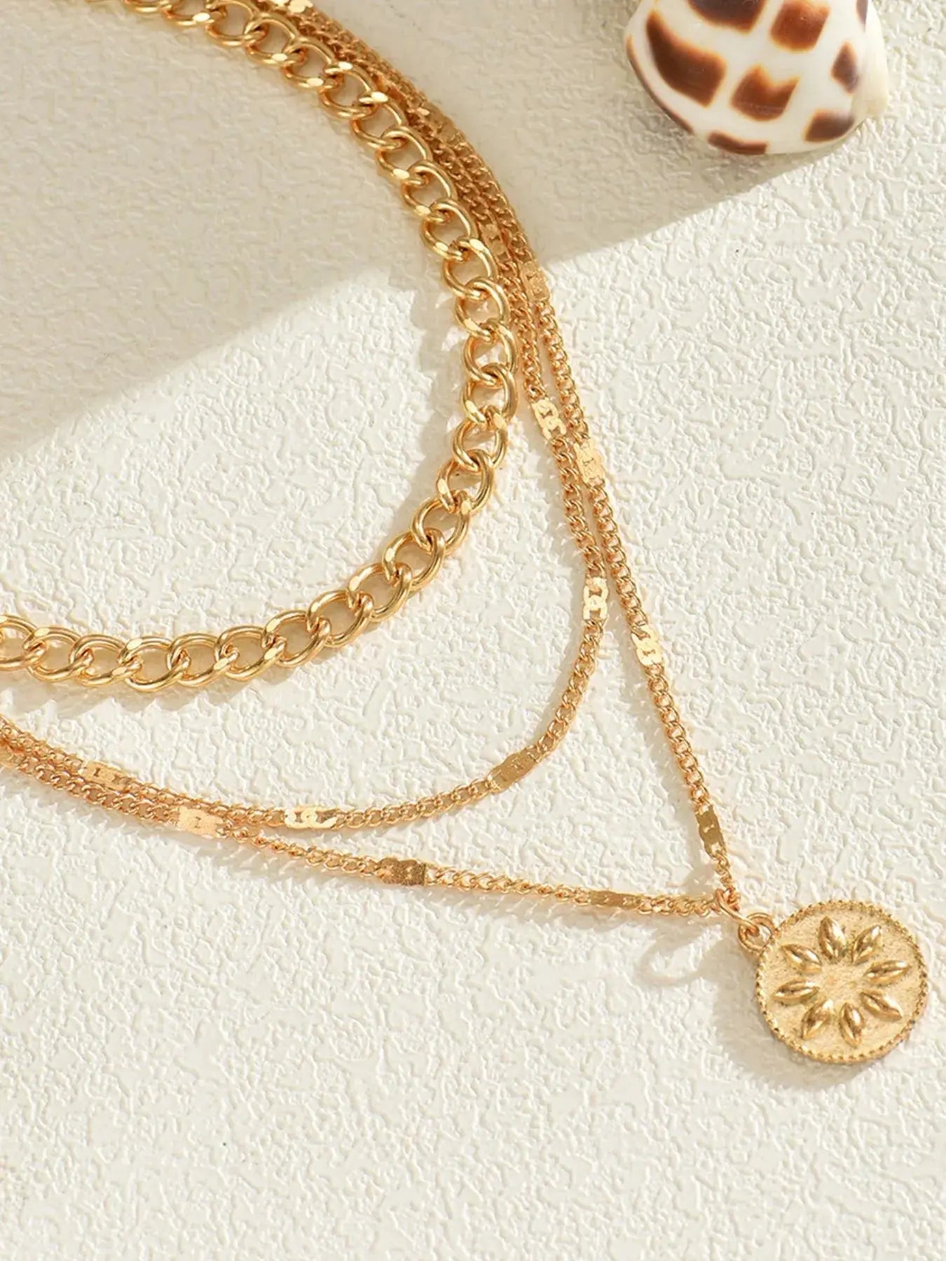 18K Gold-Plated Layered Necklace with Sun Medallion Pendant - Femlinza
