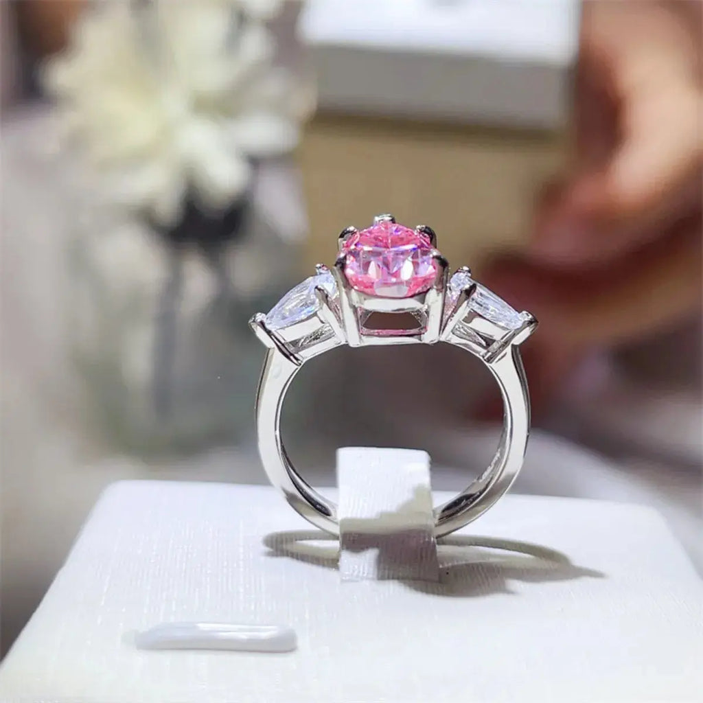 2 Carat 925 Sterling Silver Moissanite Ring - Femlinza