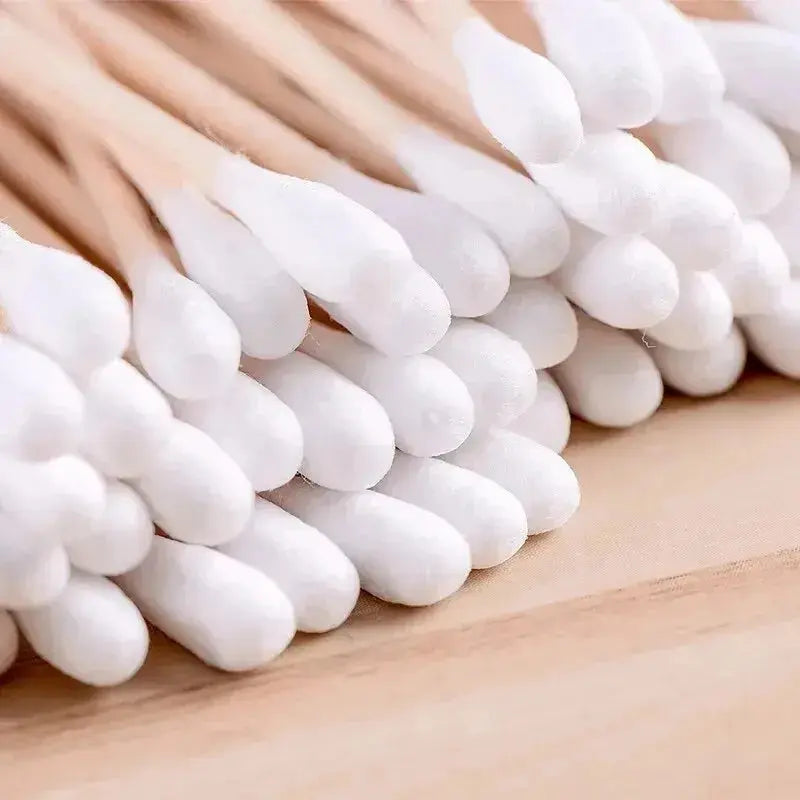 200PCS Wooden Double-Ended Cotton Swabs Make-Up Cleaning Disposable Cotton Swabs Medical Household Hygiene Ear Pulling - Femlinza