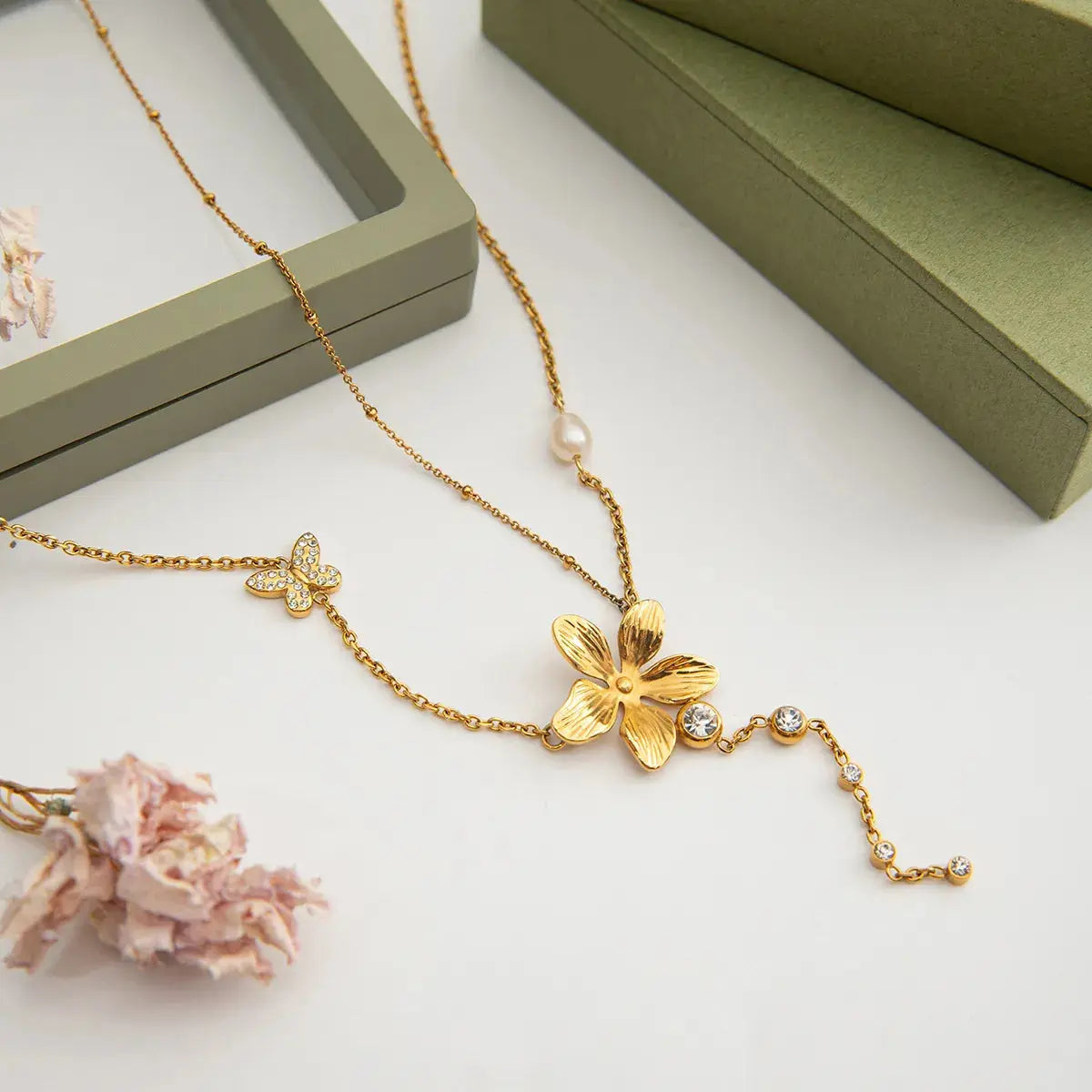 3-Piece 18K Gold-Plated Stainless Steel Flower Necklace - Femlinza
