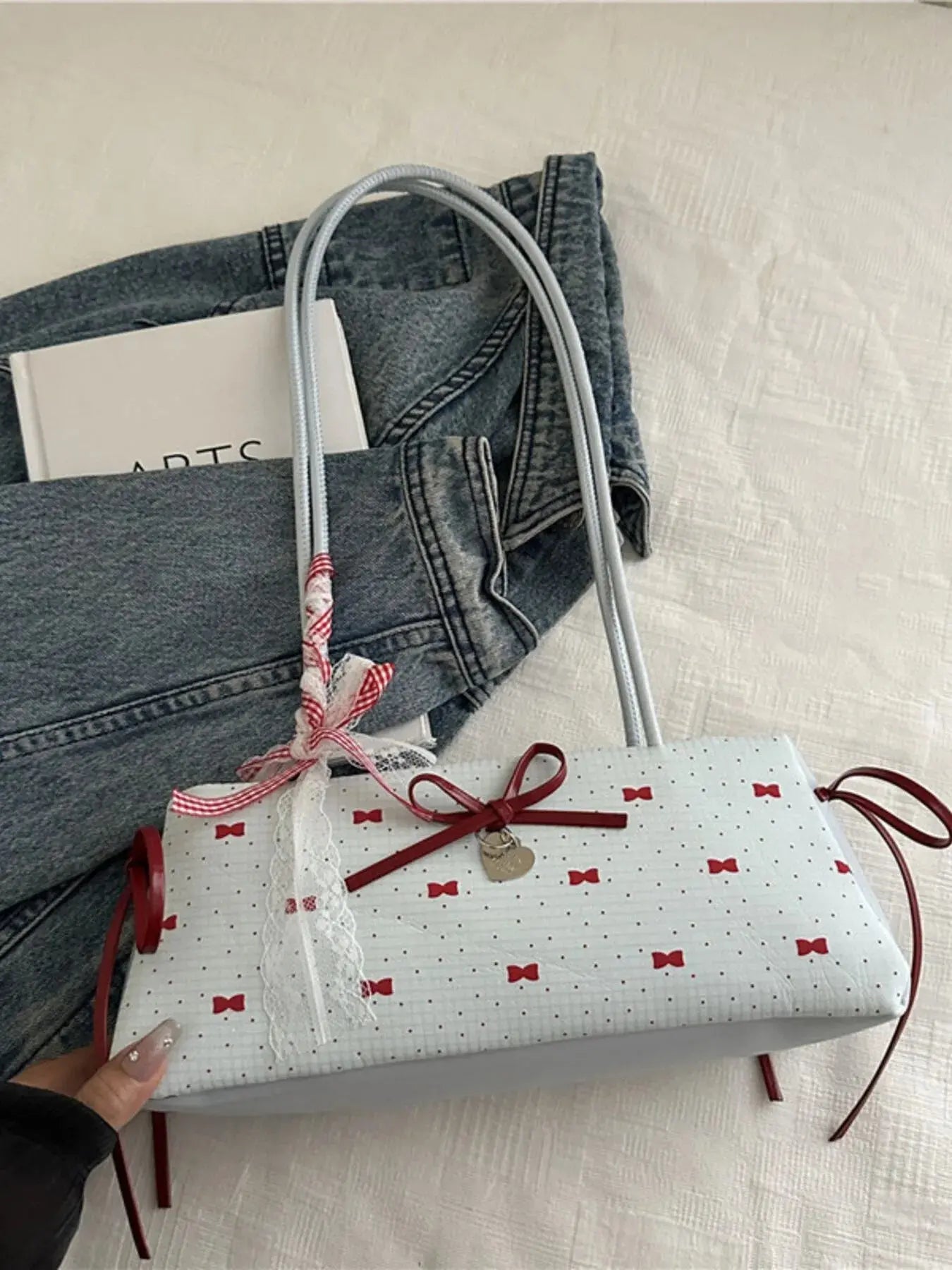 Bow Print Shoulder Bag - Femlinza