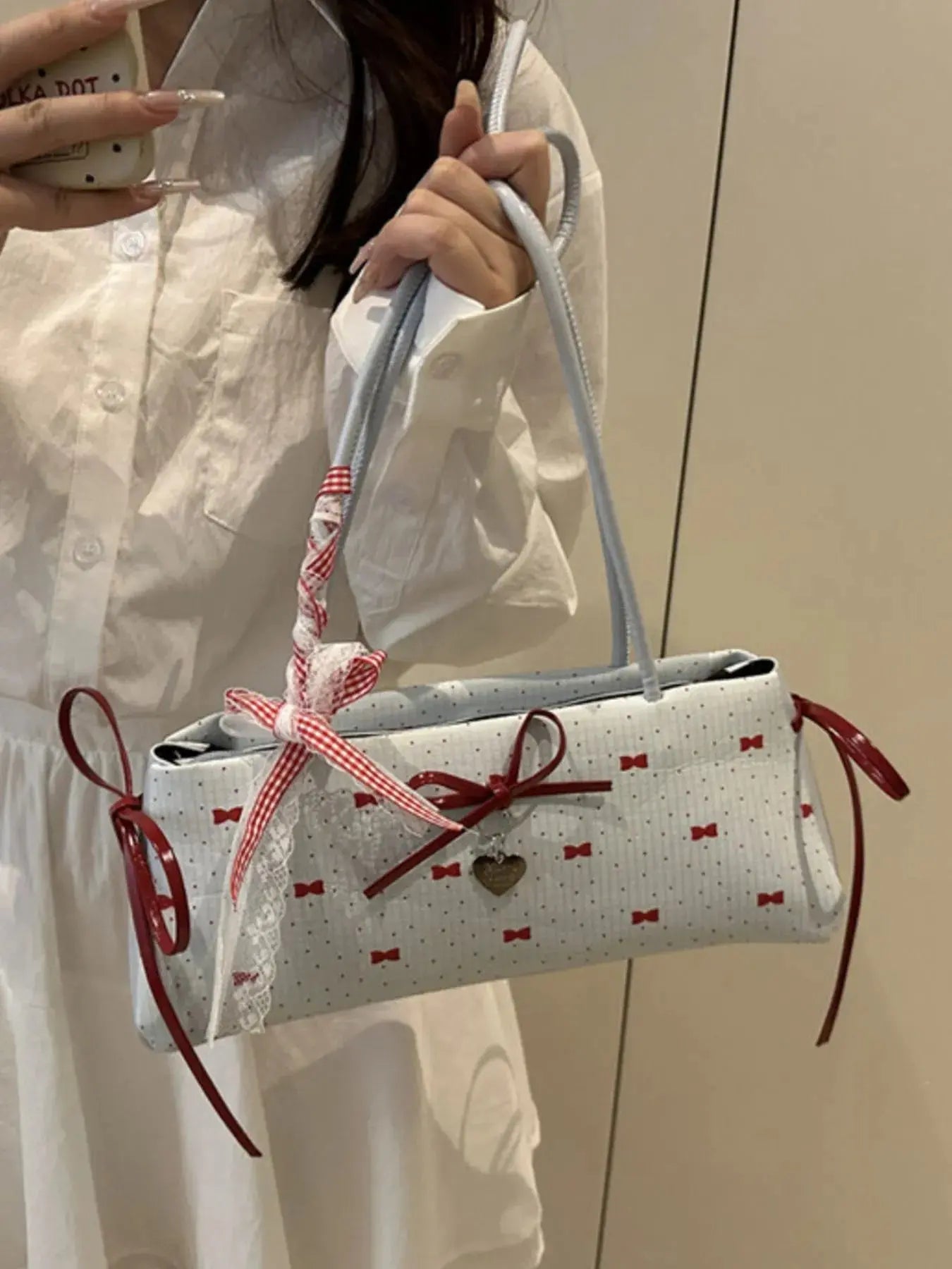 Bow Print Shoulder Bag - Femlinza