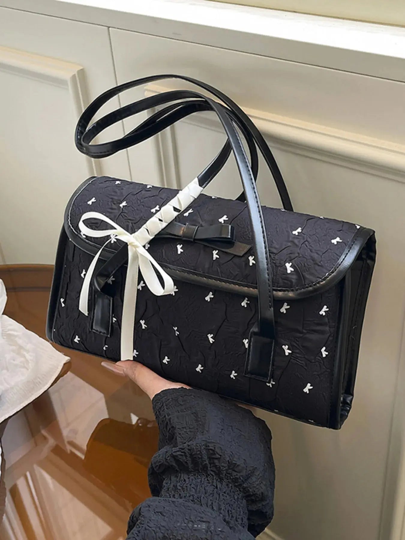Bow PU Leather Shoulder Bag - Femlinza