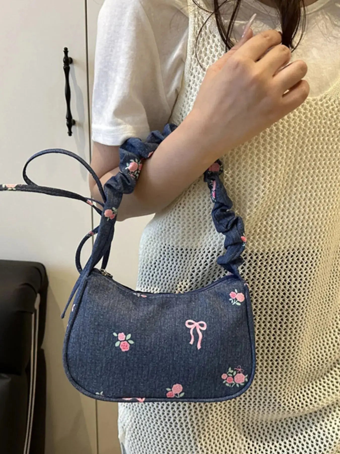 Embroidered Ruched Strap Shoulder Bag - Femlinza