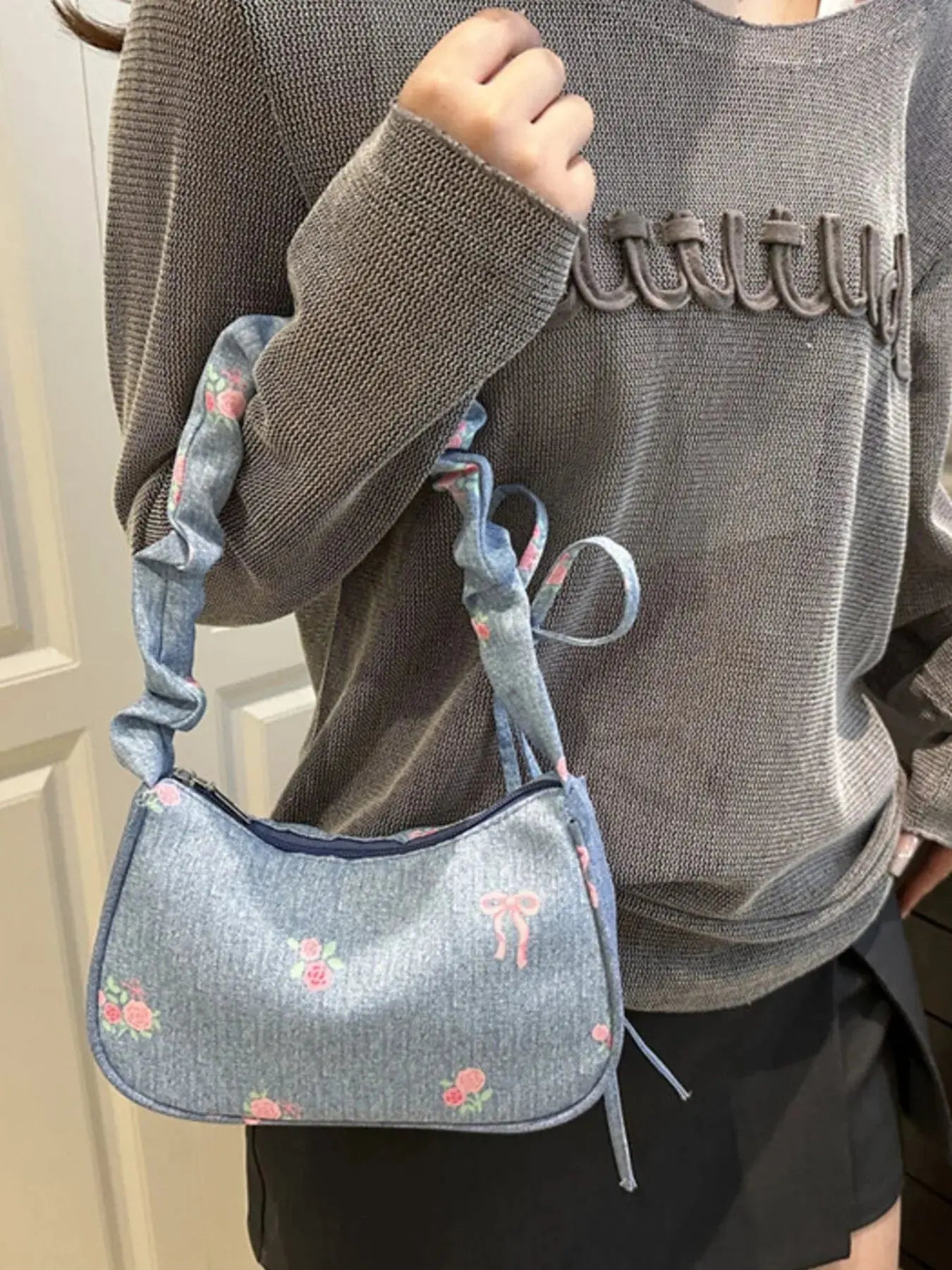 Embroidered Ruched Strap Shoulder Bag - Femlinza