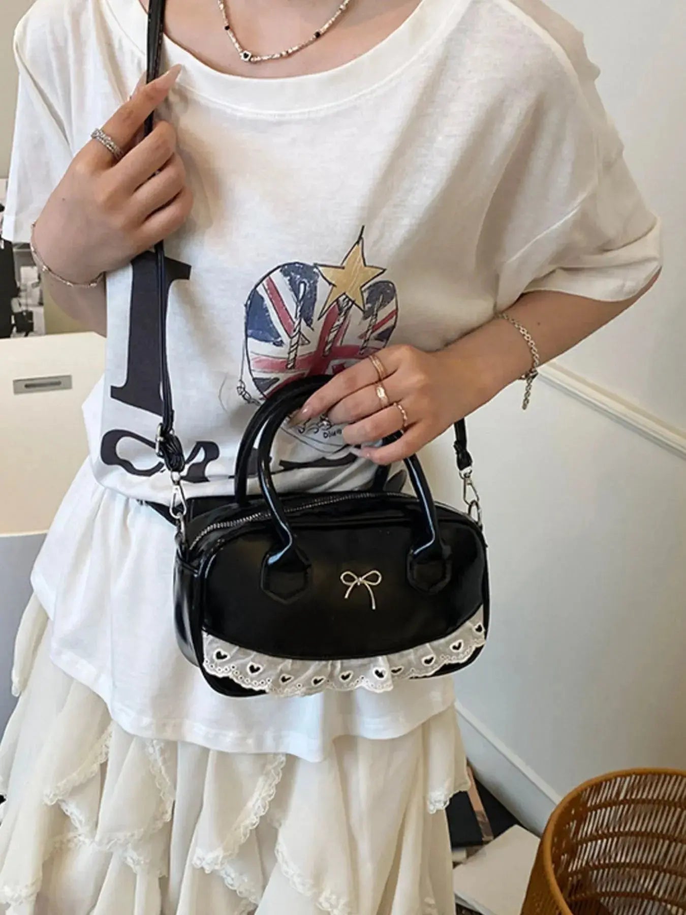 Lace Detail Bow Crossbody Bag - Femlinza