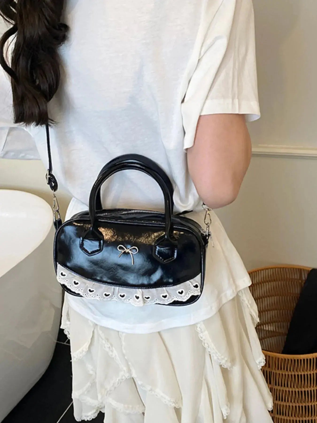 Lace Detail Bow Crossbody Bag - Femlinza