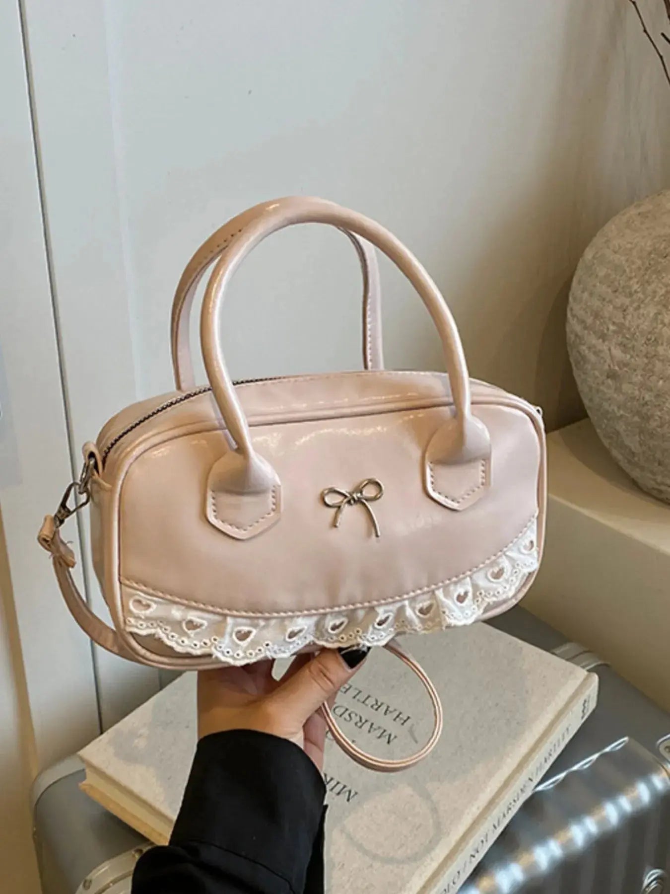 Lace Detail Bow Crossbody Bag - Femlinza