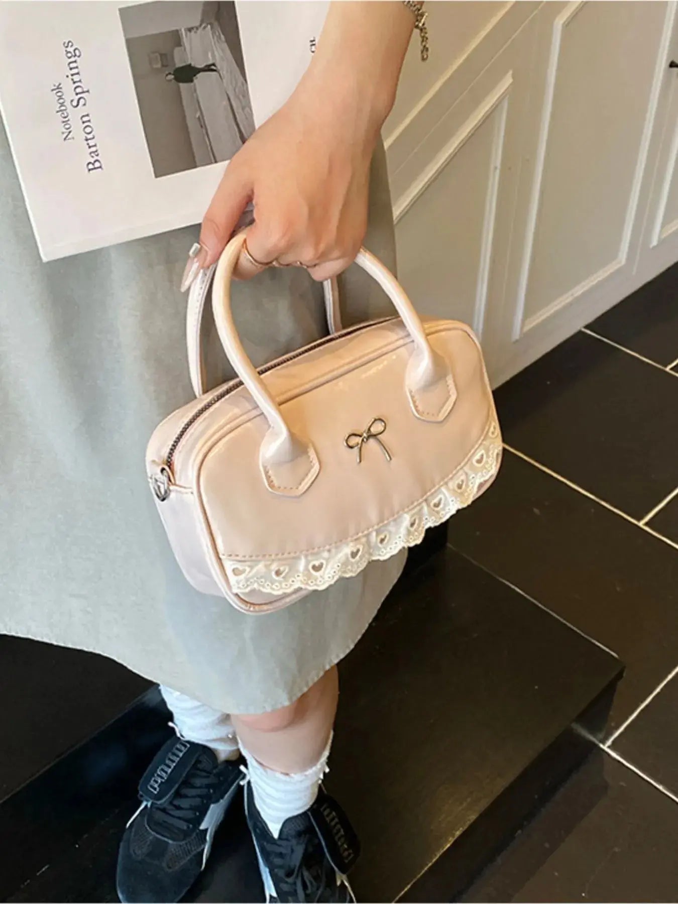 Lace Detail Bow Crossbody Bag - Femlinza