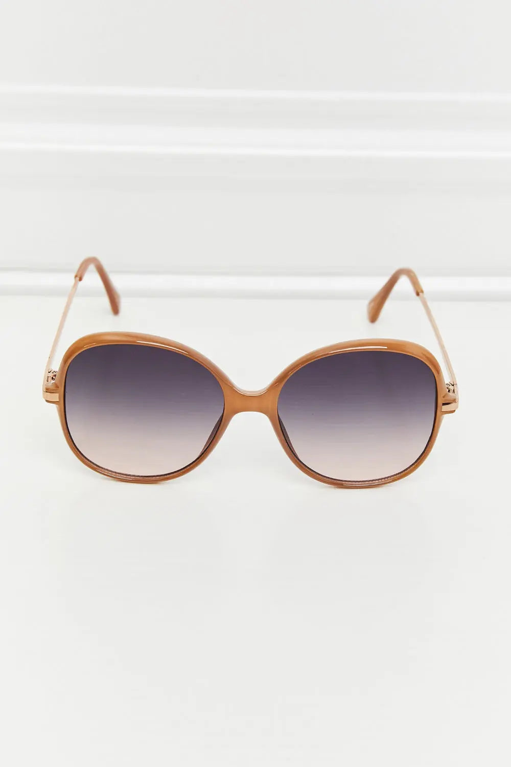 Metal-Plastic Hybrid Full Rim Sunglasses - Femlinza