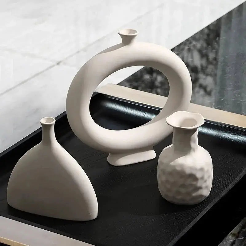 Modern Ceramic Art Vase – Minimalist Desktop & Home Decoration - Femlinza