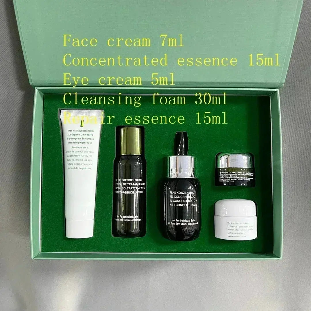 Piece Repair Skincare Travel Set – Moisturize & Revitalize - Femlinza