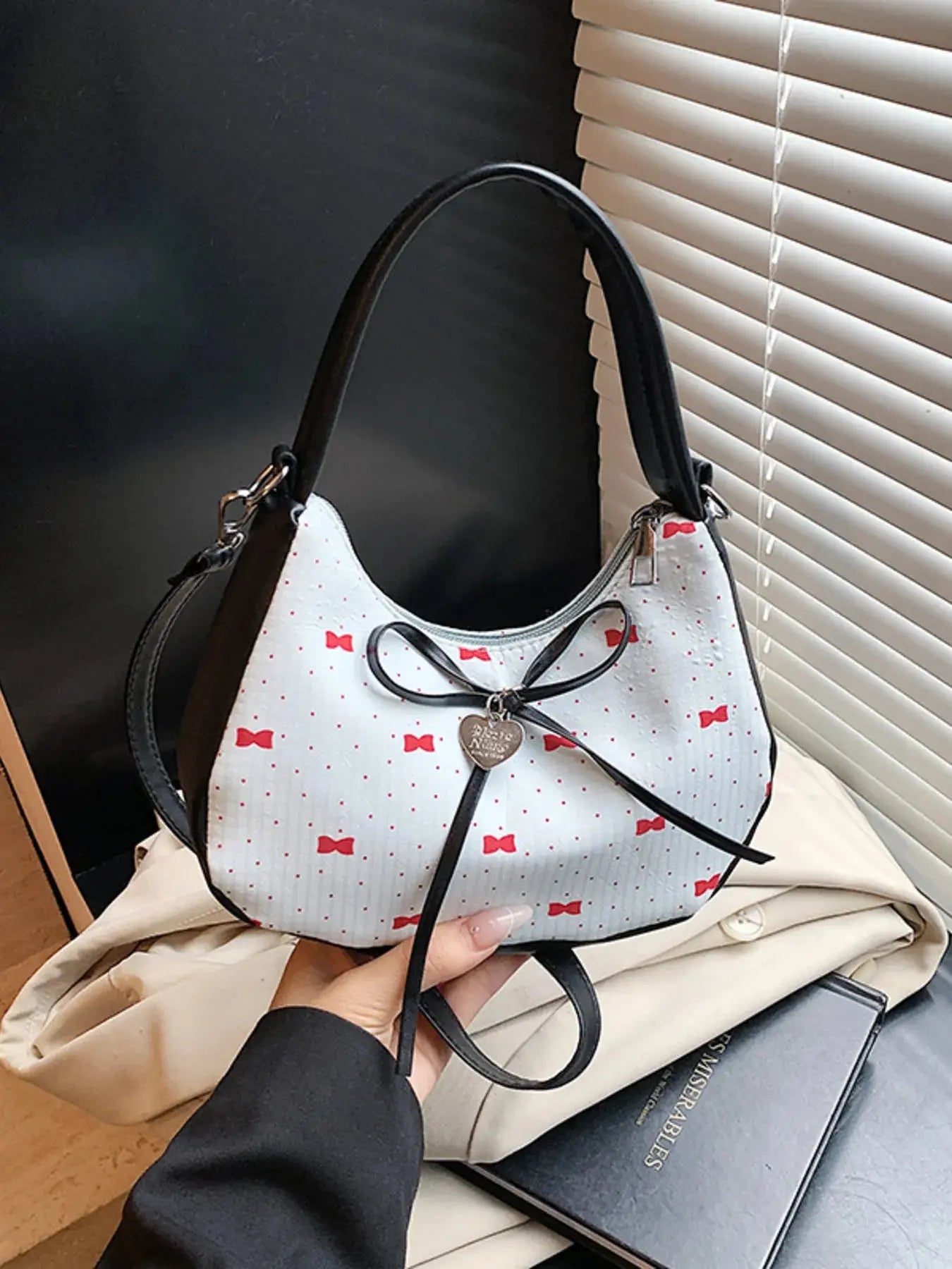 Printed Bow Shoulder Bag - Femlinza