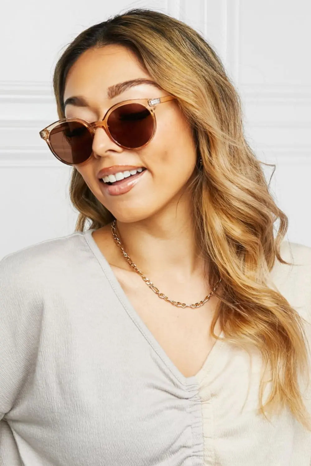 Round Full Rim Polycarbonate Frame Sunglasses - Femlinza