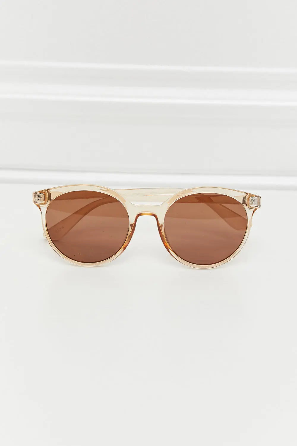 Round Full Rim Polycarbonate Frame Sunglasses - Femlinza