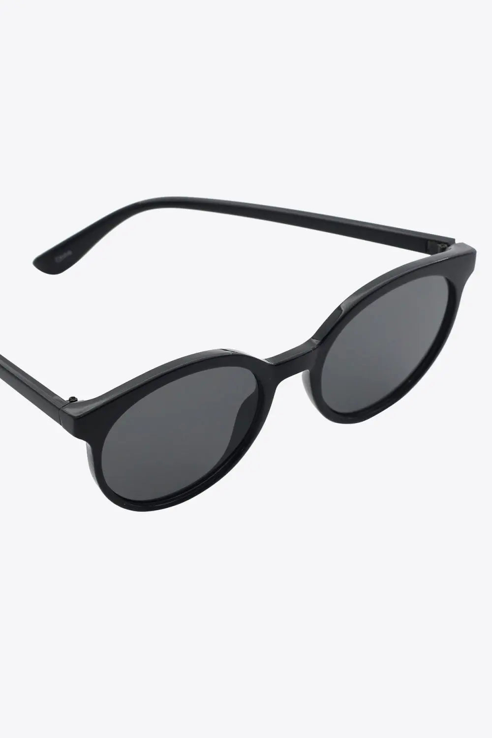 Round Full Rim Polycarbonate Frame Sunglasses - Femlinza