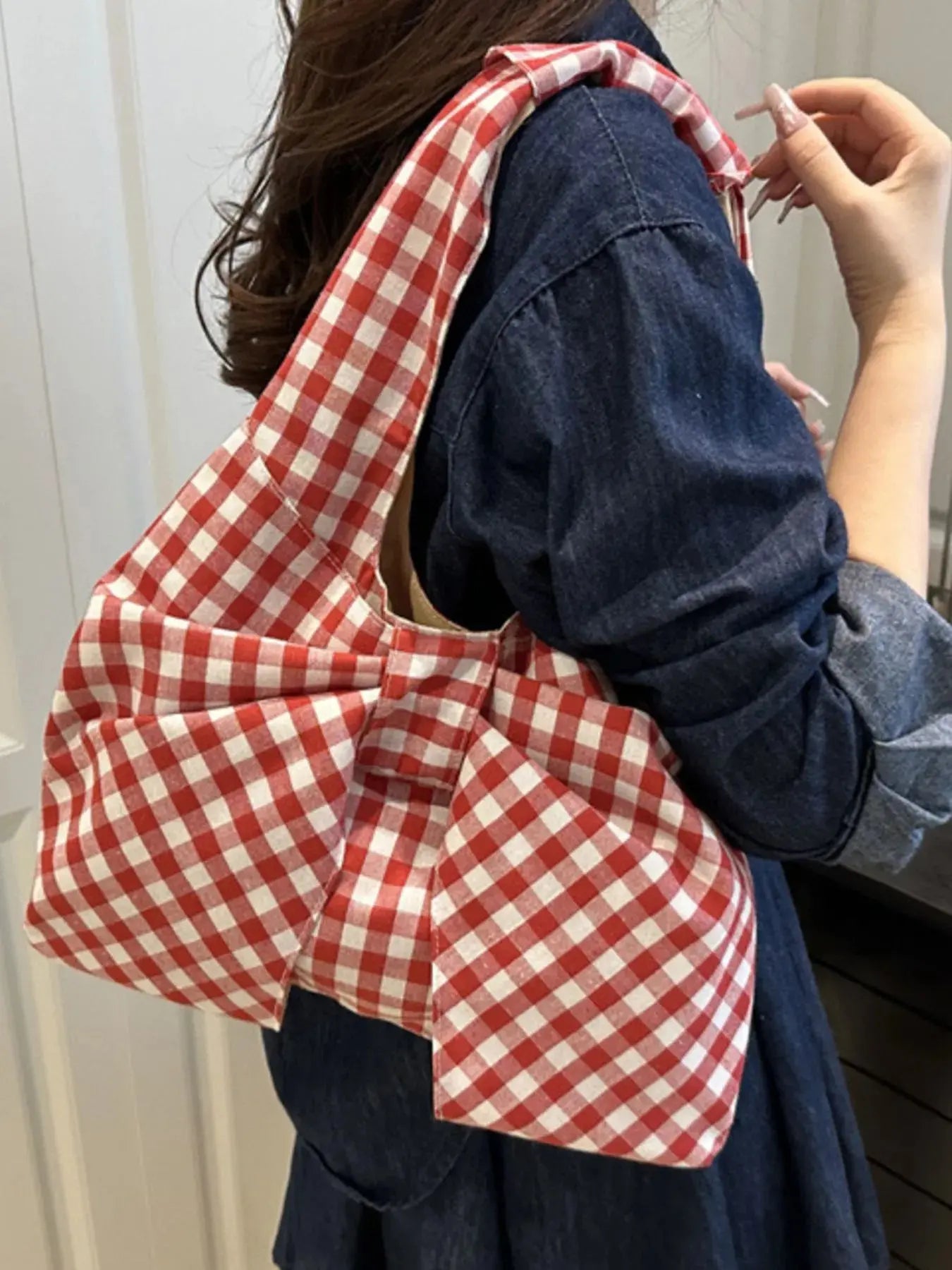 Ruched Bow Shoulder Bag - Femlinza