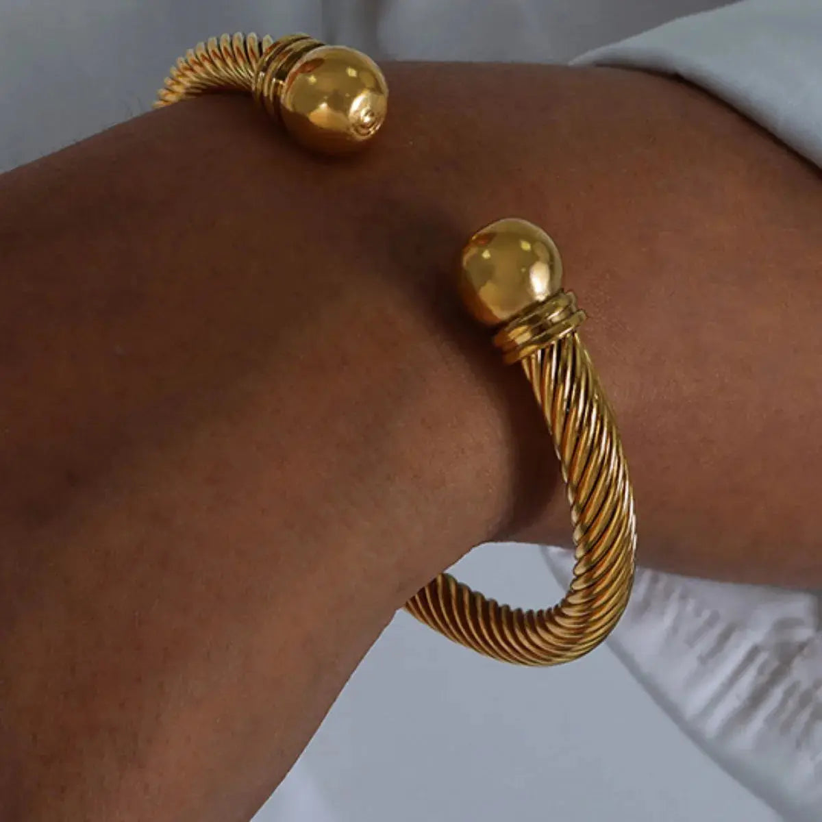 Stainless Steel Twisted Cable Cuff Bracelet - Femlinza