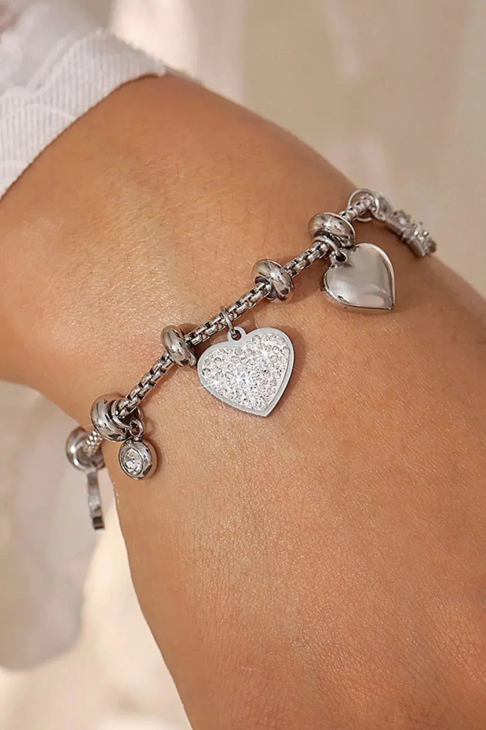 Titanium Steel Inland Zircon Heart Charm Bracelet - Femlinza