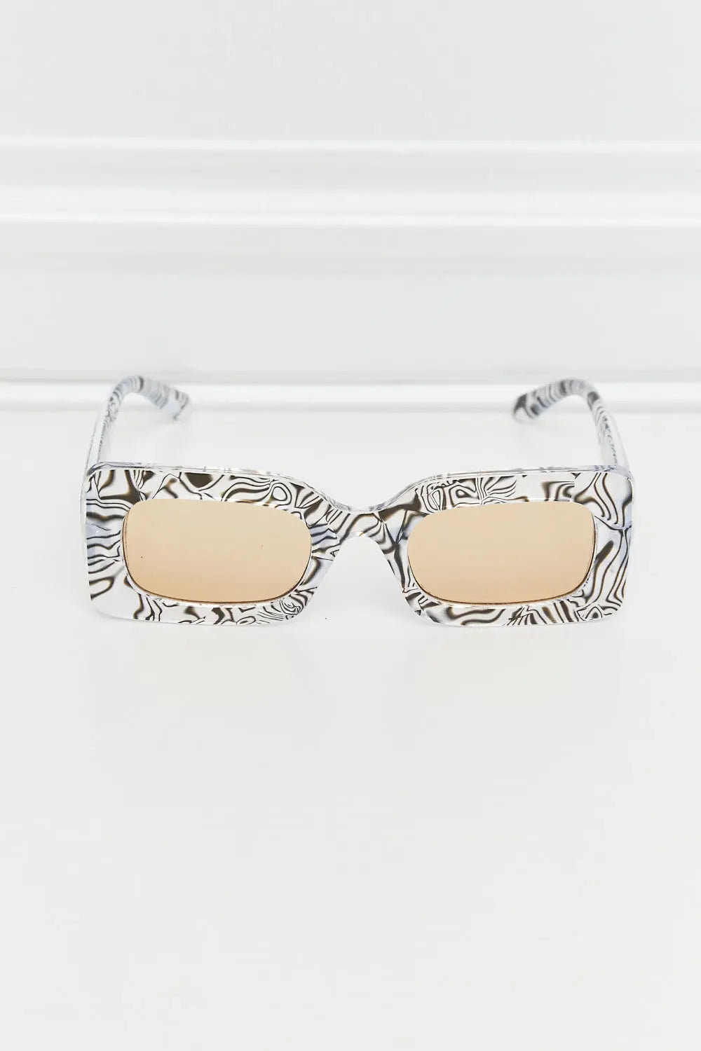 Tortoiseshell Rectangle Polycarbonate Sunglasses - Femlinza