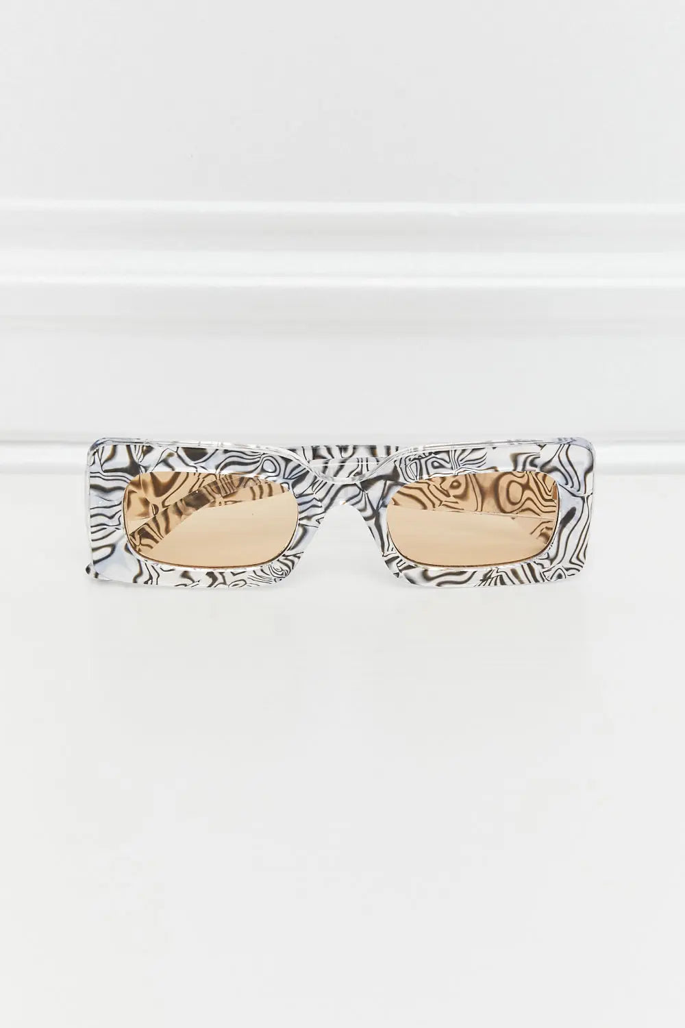 Tortoiseshell Rectangle Polycarbonate Sunglasses - Femlinza